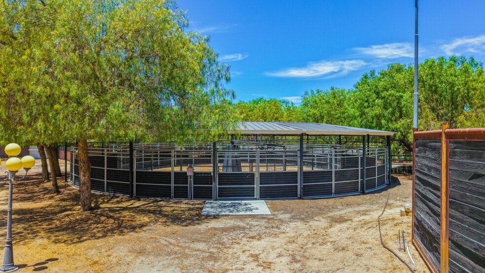 More Photos Of 38831 Pauba Rd, Temecula Land For Sale