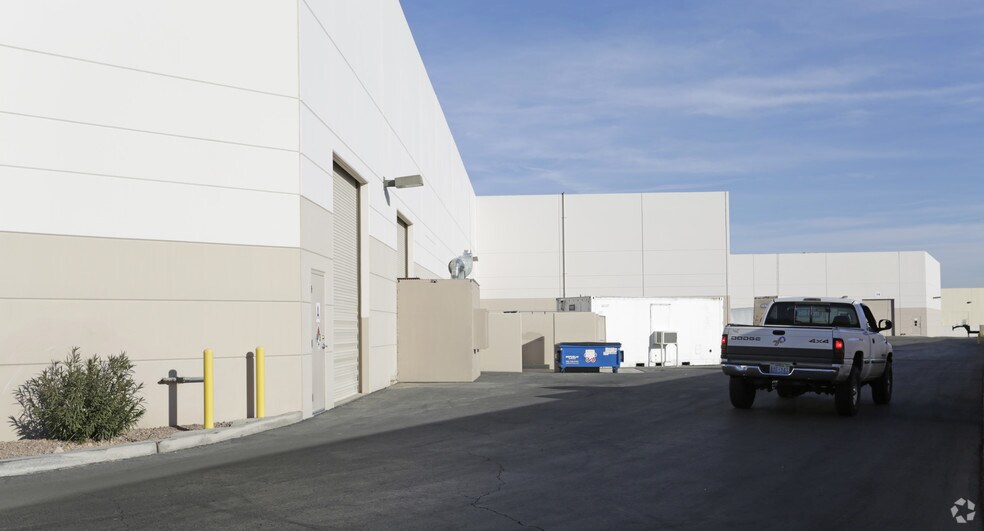 More Photos Of 1889 E Maule Ave, Las Vegas Industrial For Sale