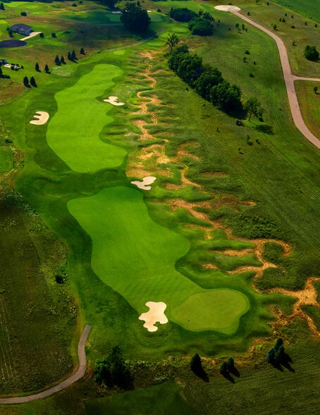 More Photos Of 61809 Stonegate Dr, Centreville Golf Course Driving Range For Sale