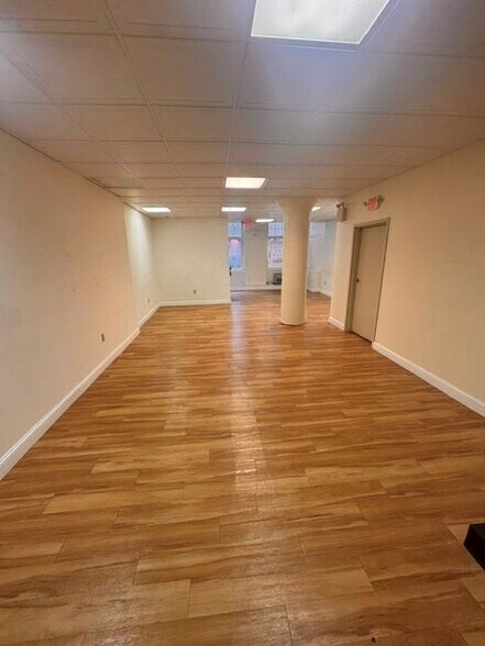 More Photos Of 26 S Water St, New Bedford Apartments For Lease