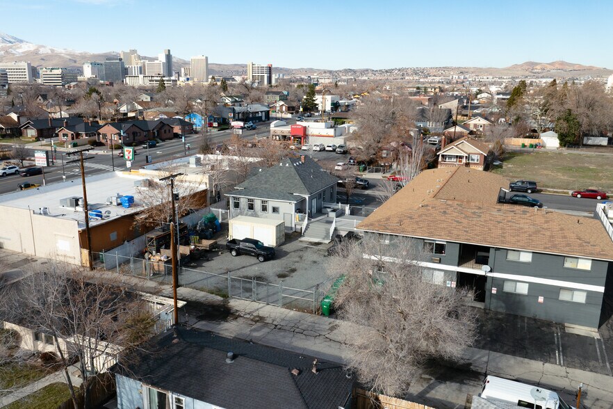 More Photos Of 418 Cheney St, Reno Office For Sale