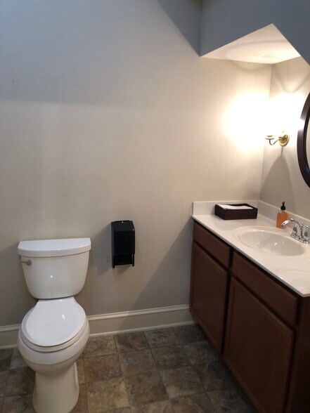 More Photos Of 1029-1057 Dresser Ct, Raleigh Office For Sale
