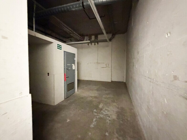 More Photos Of 1300 Bush St, San Francisco Freestanding For Lease