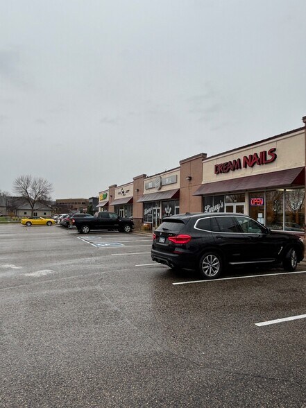 Primary Photo Of 310-390 El Dorado Dr, Jordan Unknown For Lease