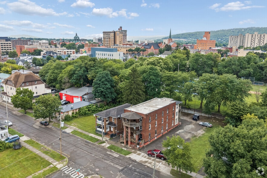 More Photos Of 127-129 Susquehanna St, Binghamton Apartments For Sale