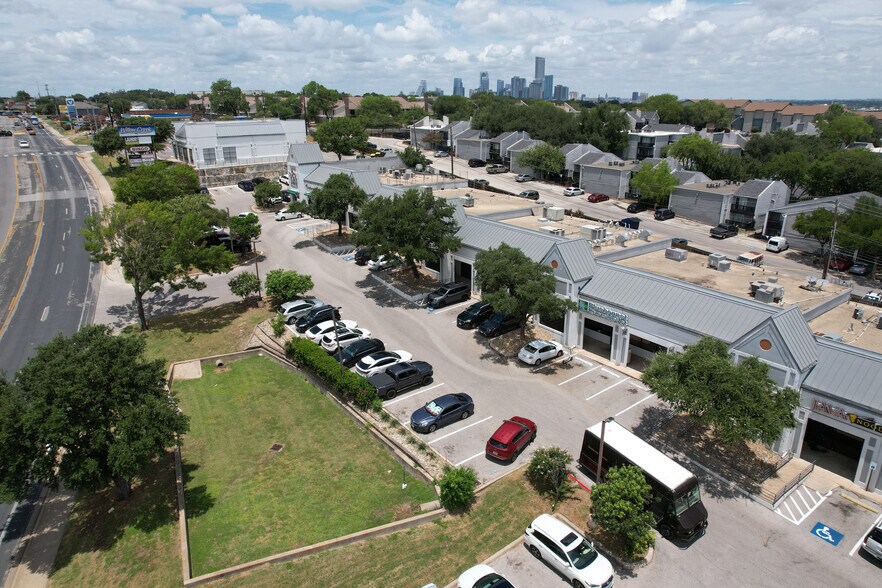 More Photos Of , Austin General Retail For Sale