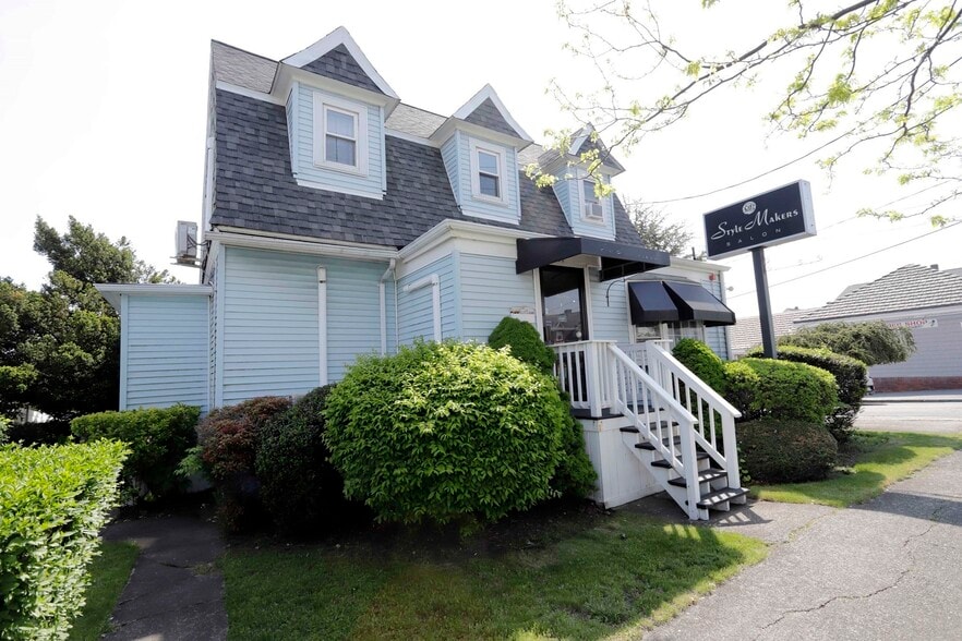 Primary Photo Of 66 Rockdale Ave, New Bedford Office For Sale