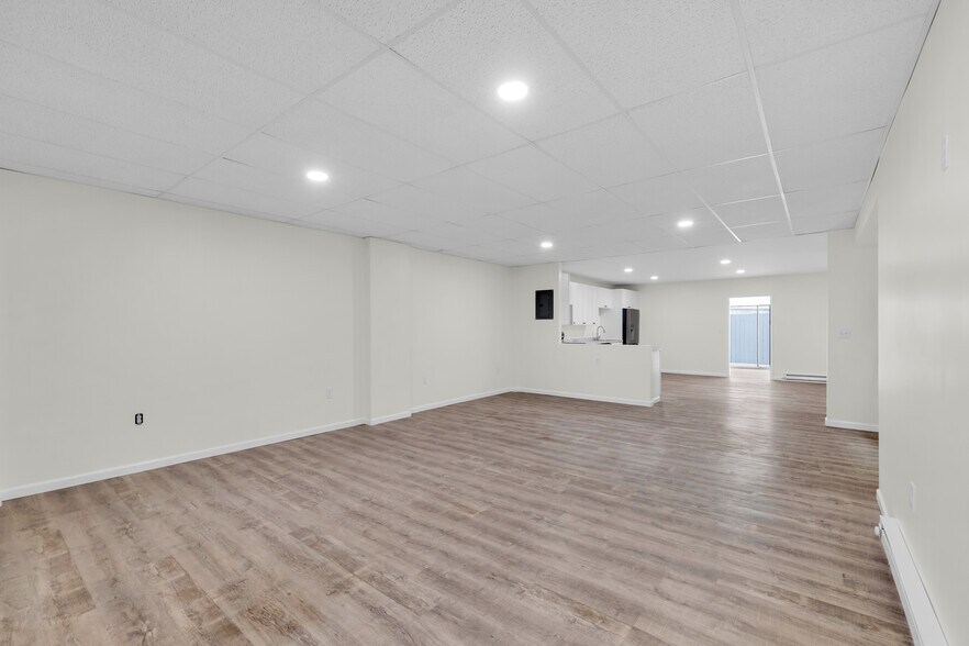 More Photos Of 110 W Ridge St, Lansford Apartments For Sale