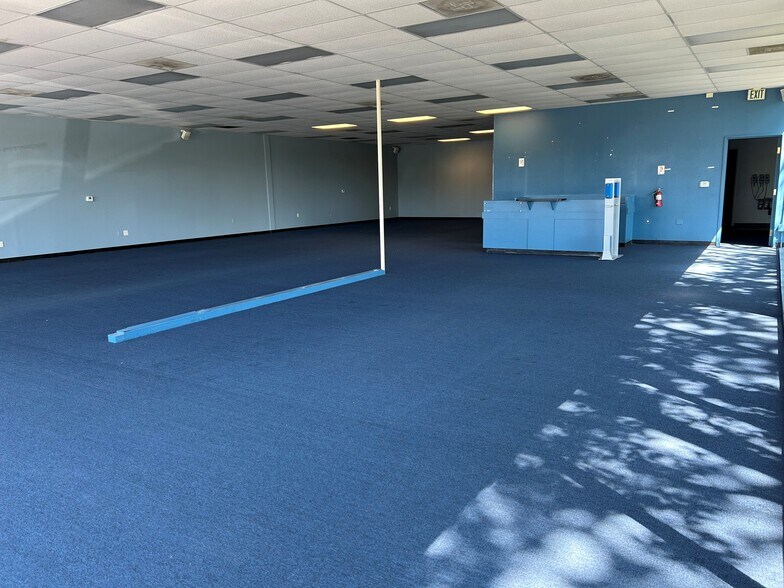 More Photos Of 1920-1930 Mt Diablo Blvd, Walnut Creek Storefront For Lease