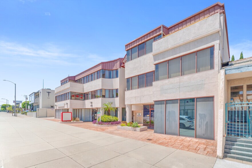 More Photos Of 809 S Atlantic Blvd, Monterey Park Office For Sale