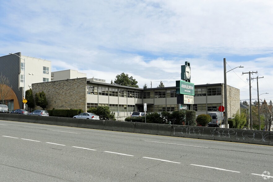 Primary Photo Of 4000 Aurora Ave N, Seattle Medical For Lease