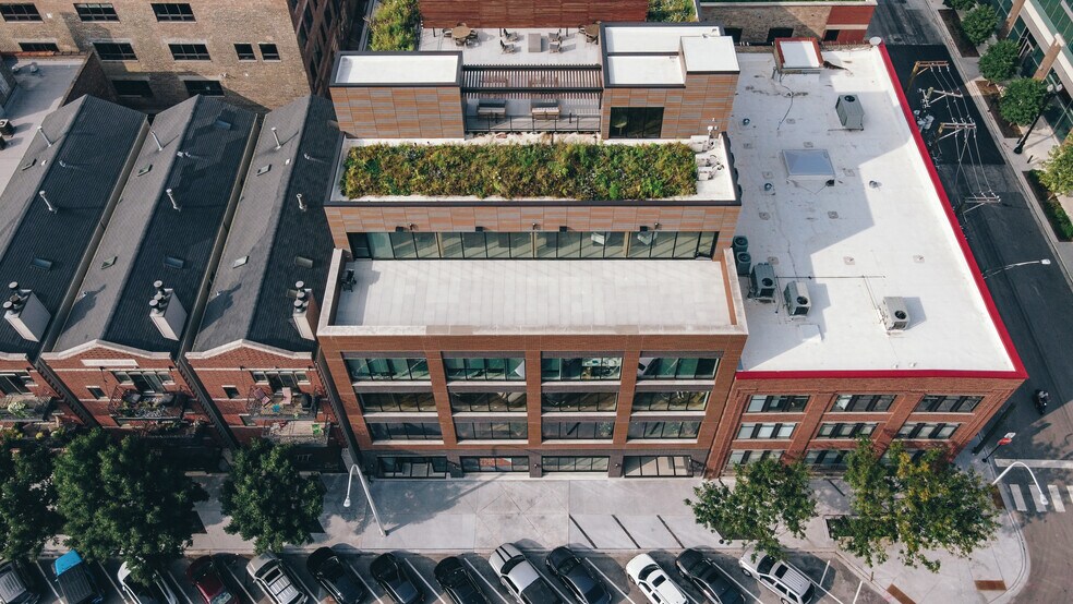 More Photos Of 1042 W Fulton Market, Chicago Office Residential For Lease