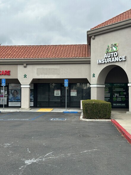 More Photos Of 7810-7932 Norwalk Blvd, Whittier Unknown For Lease