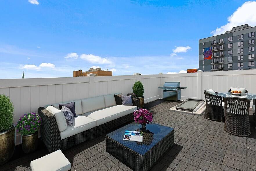 More Photos Of 352 Palmetto St, Brooklyn Multifamily For Sale