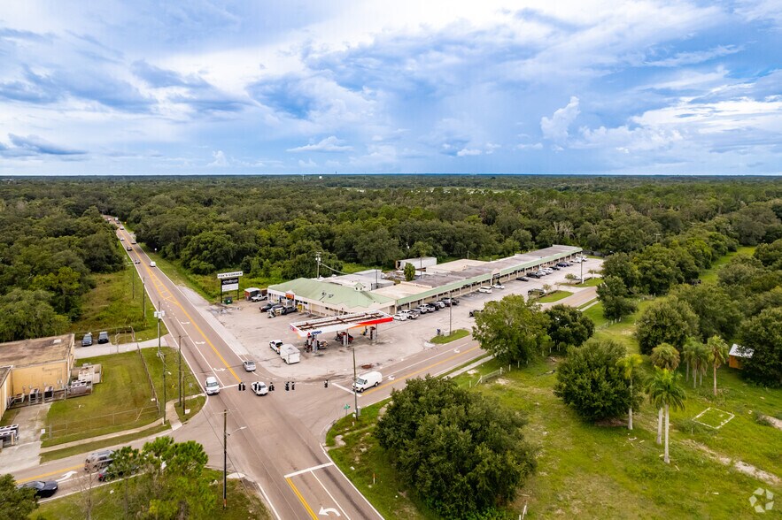 More Photos Of 16824 Gunn Hwy, Odessa Storefront Retail Office For Lease