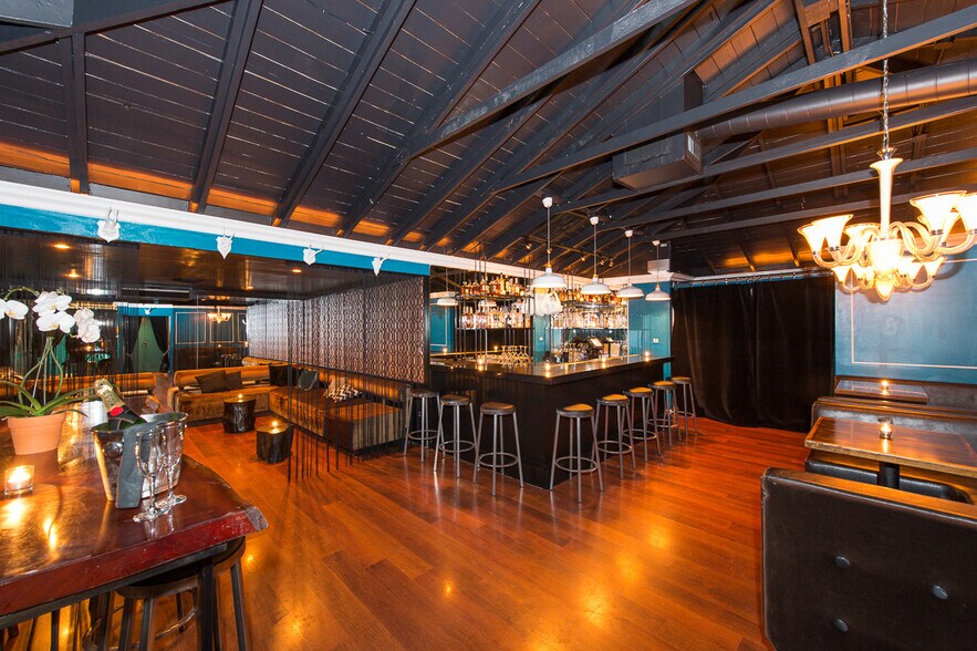Primary Photo Of 12223 W Washington Blvd, Los Angeles Restaurant For Lease