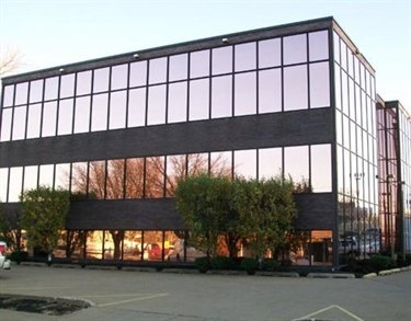 Primary Photo Of 2409 State St, Erie Medical For Lease