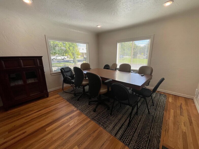 More Photos Of 1225 N Main St, Meridian Office For Lease