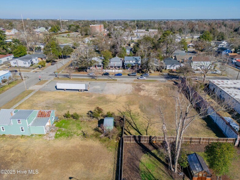 More Photos Of 1102 Chestnut St, Wilmington Land For Sale