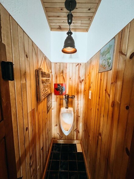 More Photos Of 4301 S County Road 1135, Midland Specialty For Sale