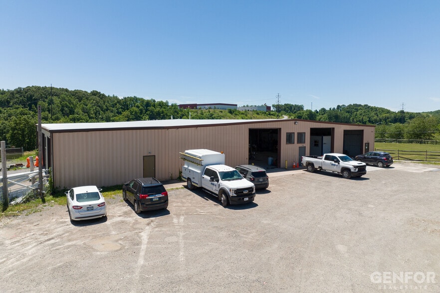 More Photos Of 150 Imperial Industrial Park Dr, Oakdale Service For Lease