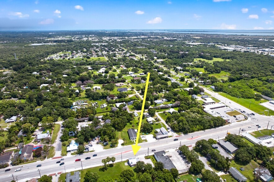 More Photos Of 1005 W Midway Rd, Fort Pierce Office For Lease