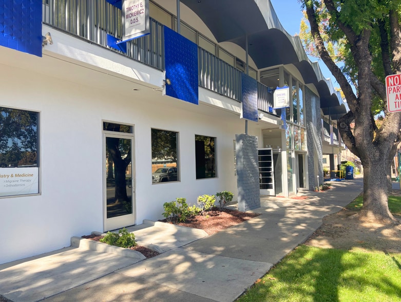 More Photos Of 930 Alhambra Blvd, Sacramento Office For Lease