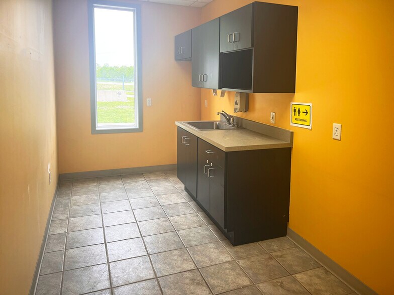 More Photos Of 2330 County Road 137, Waite Park Manufacturing For Sale