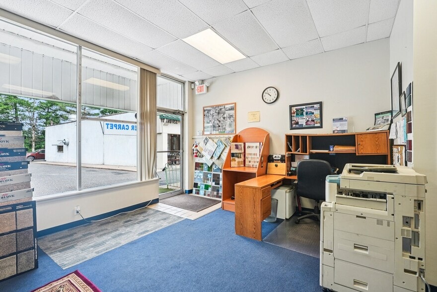 More Photos Of 320 Beverly Rancocas Rd, Willingboro Storefront For Sale