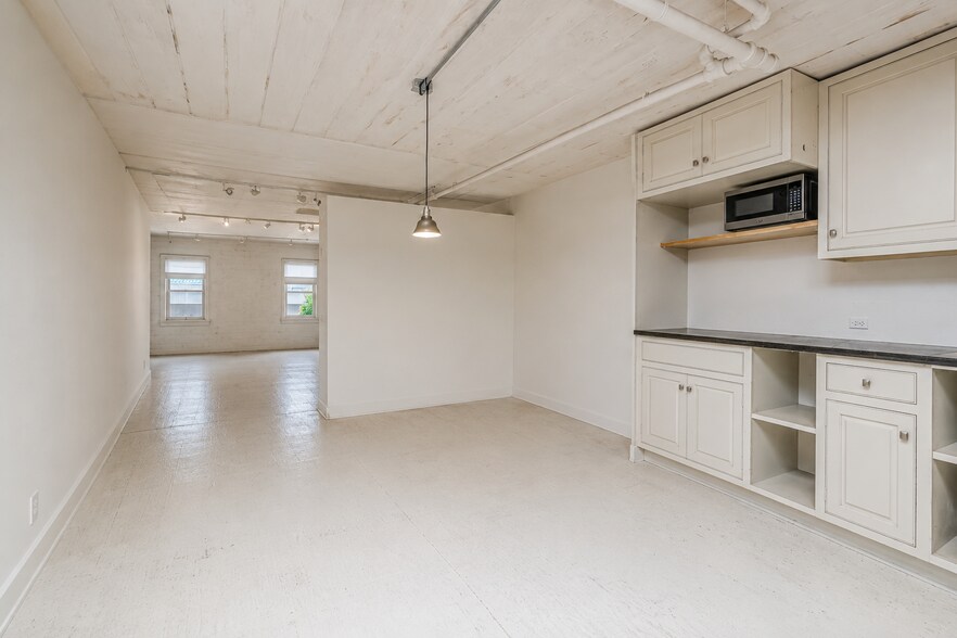 More Photos Of 154 26th St, Brooklyn Warehouse For Sale