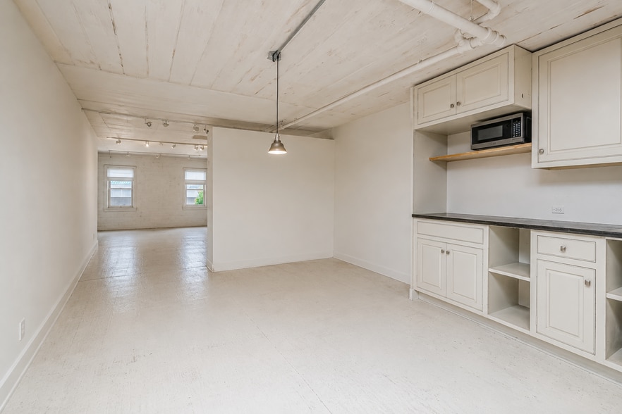More Photos Of 154 26th St, Brooklyn Warehouse For Sale