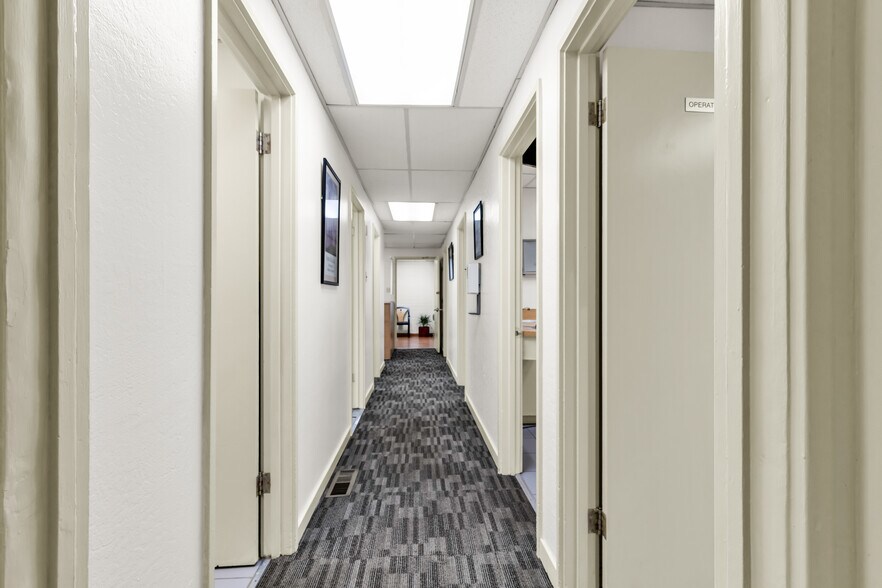 More Photos Of 7930 MacArthur Blvd, Oakland Medical For Sale