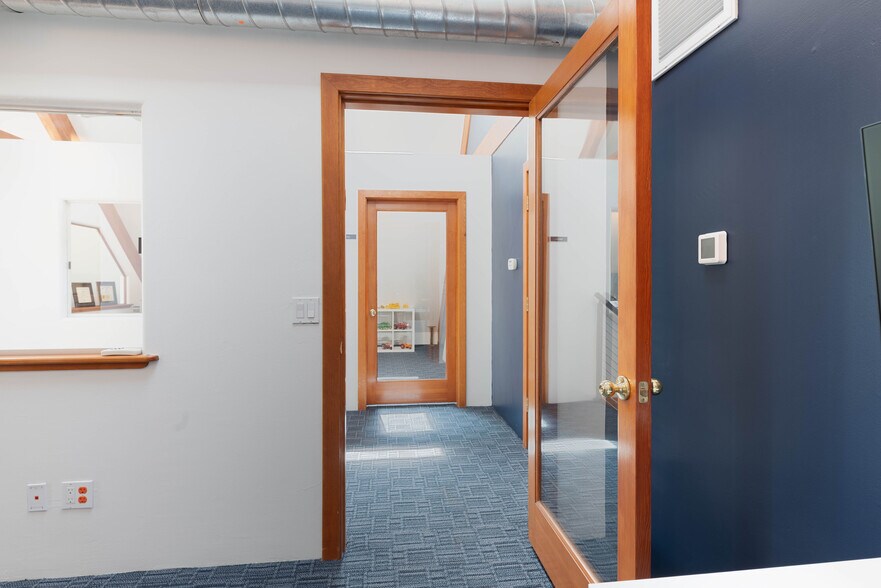 More Photos Of 515 N Beaver St, Flagstaff Loft Creative Space For Sale