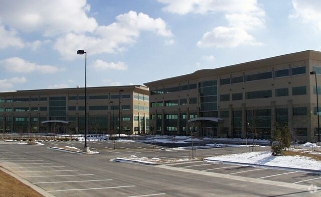 More Photos Of 4255 W Lake Park Blvd, West Valley City Office For Lease