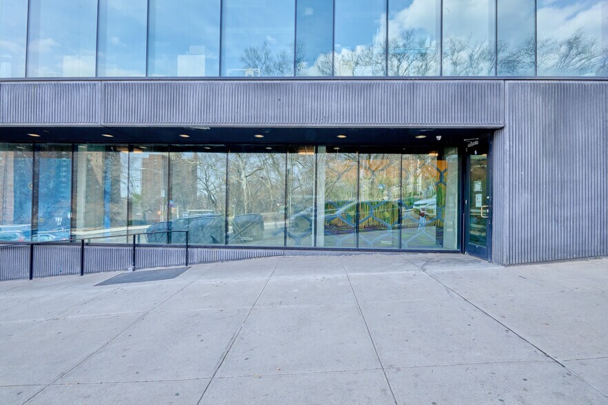 More Photos Of 898 Saint Nicholas Ave, New York Apartments For Lease