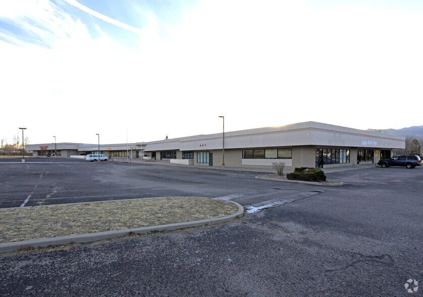 More Photos Of 2030-2076 Jet Wing Dr, Colorado Springs Religious Facility For Lease