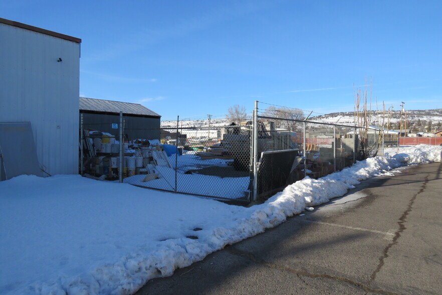 More Photos Of 534 Market St, Klamath Falls Industrial For Sale