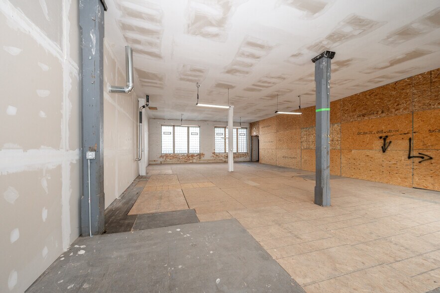 More Photos Of 1514 Kinney Ave, Cincinnati Warehouse For Sale