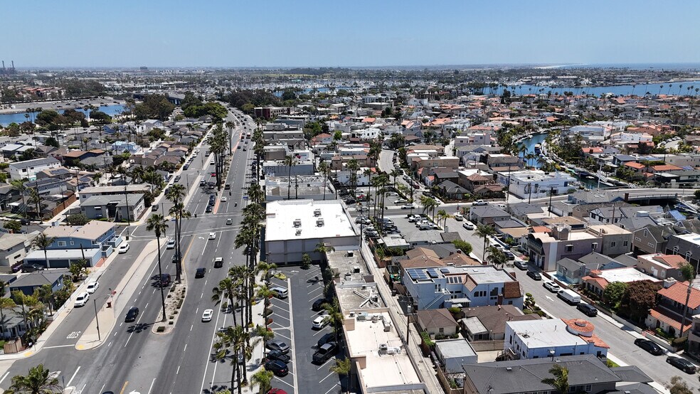 More Photos Of 5670 E 2nd St, Long Beach Bank For Lease