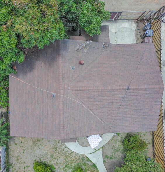 More Photos Of 1701 N Willowbrook Ave, Compton Storefront Retail Residential For Sale