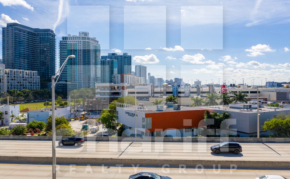 More Photos Of 3620 NE Miami Pl, Miami General Retail For Sale
