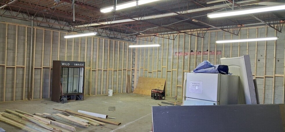 More Photos Of 50 Meadowbrook Rd, Brockton Auto Repair For Sale