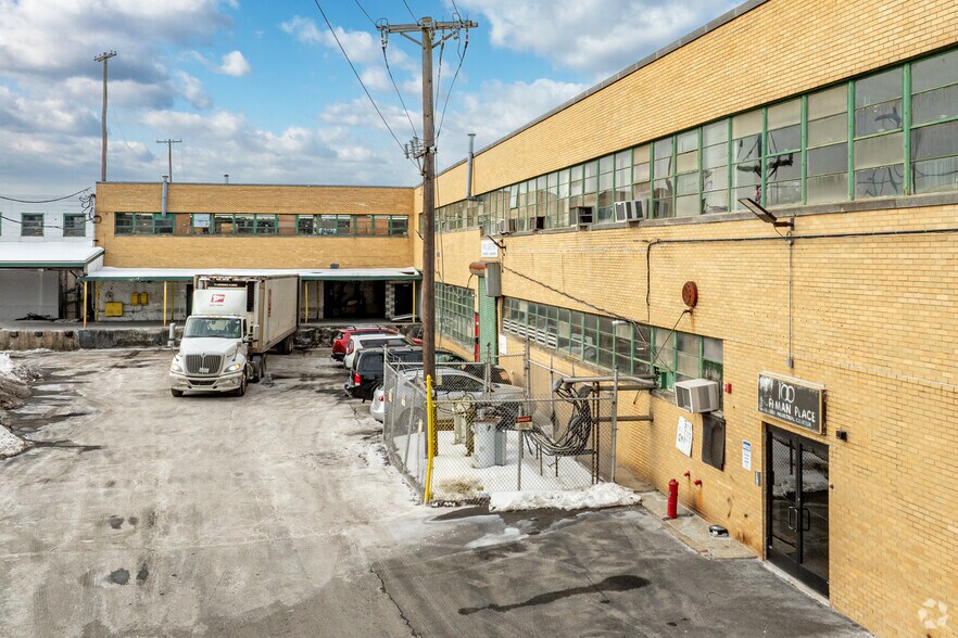 More Photos Of 100 Hoffman Pl, Hillside Manufacturing For Lease