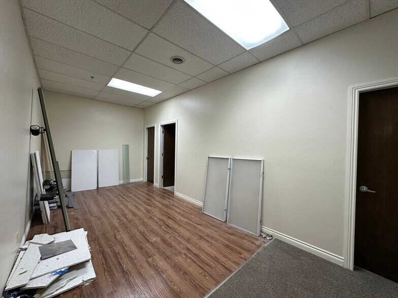 More Photos Of 9 N Last Chance Gulch, Helena Office For Lease