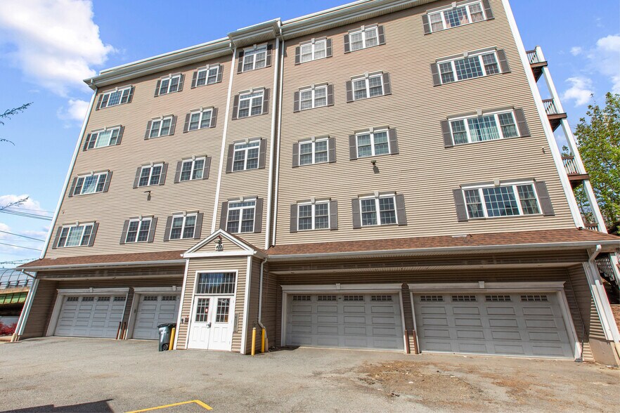 More Photos Of 473 Revere Beach Pky, Revere Apartments For Sale