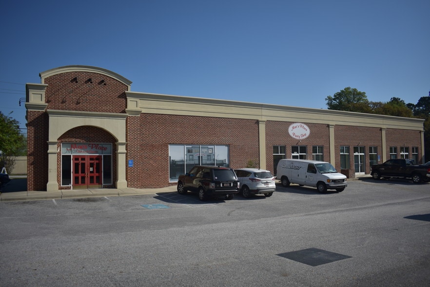 More Photos Of 699 Bultman Dr, Sumter Storefront Retail Office For Lease
