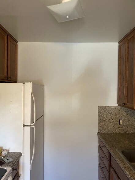 More Photos Of 218 W K St, Los Banos Apartments For Sale