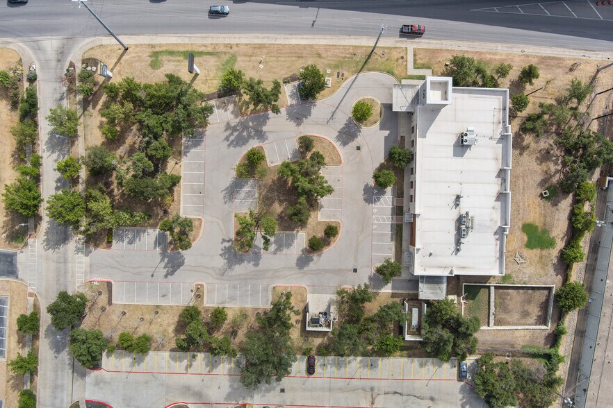 More Photos Of 14016 N Highway 183, Austin Medical For Sale