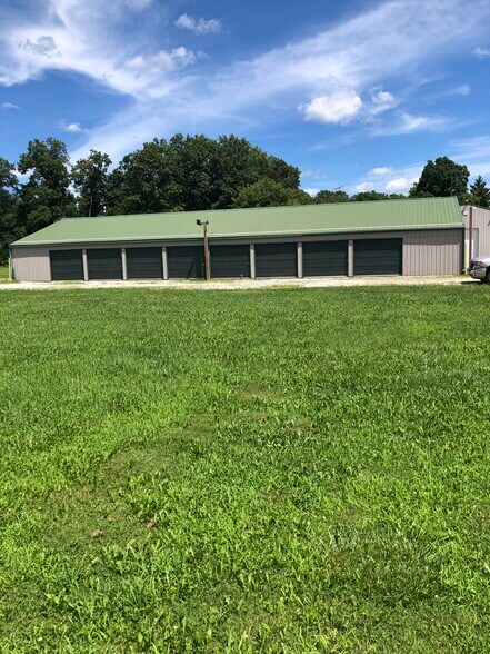 More Photos Of 2453 IN-48 Rd, Shelburn Warehouse For Sale