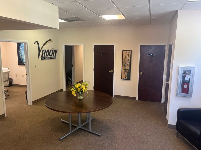 More Photos Of 501 SE 12th St, Fort Lauderdale Office For Sale